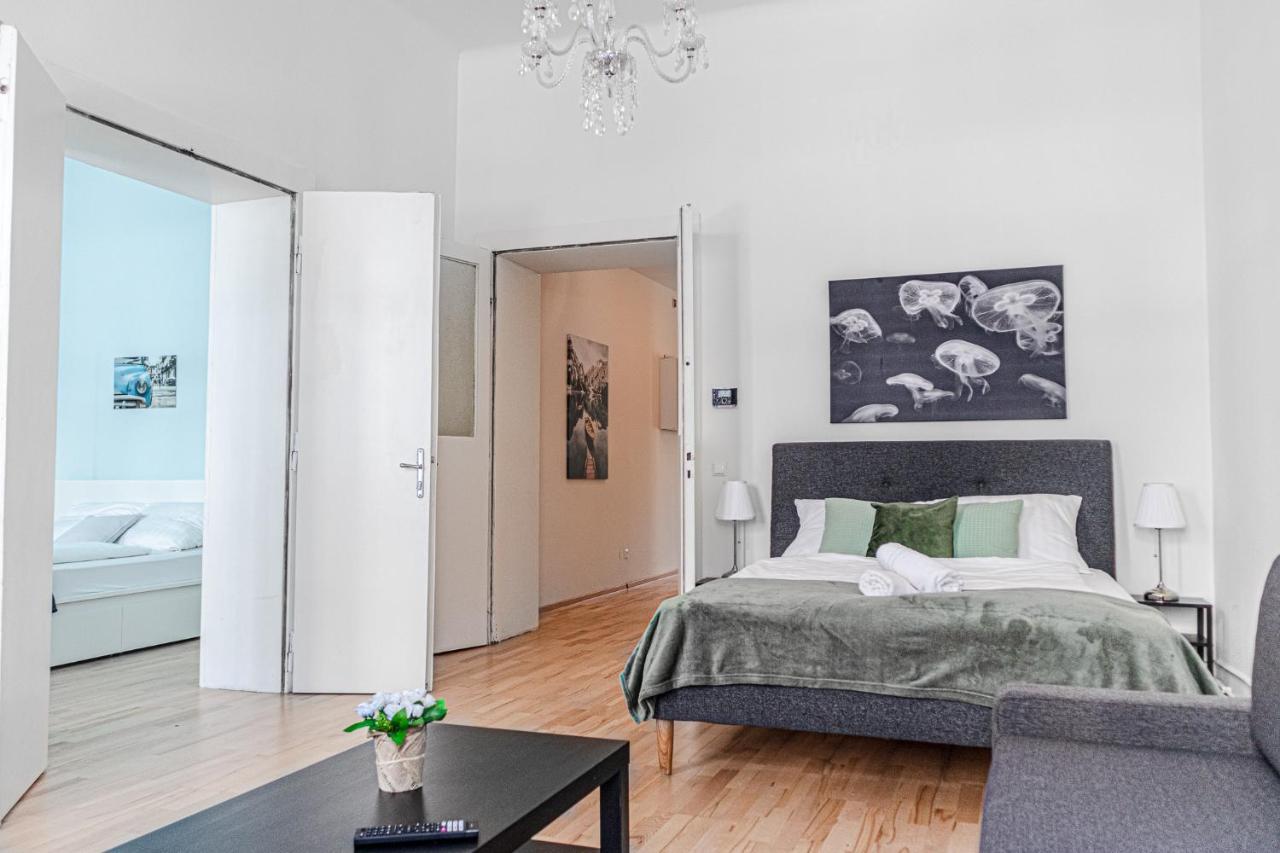 Modern 2Br Apt. Perfect For Long And Short Stays Вена Экстерьер фото
